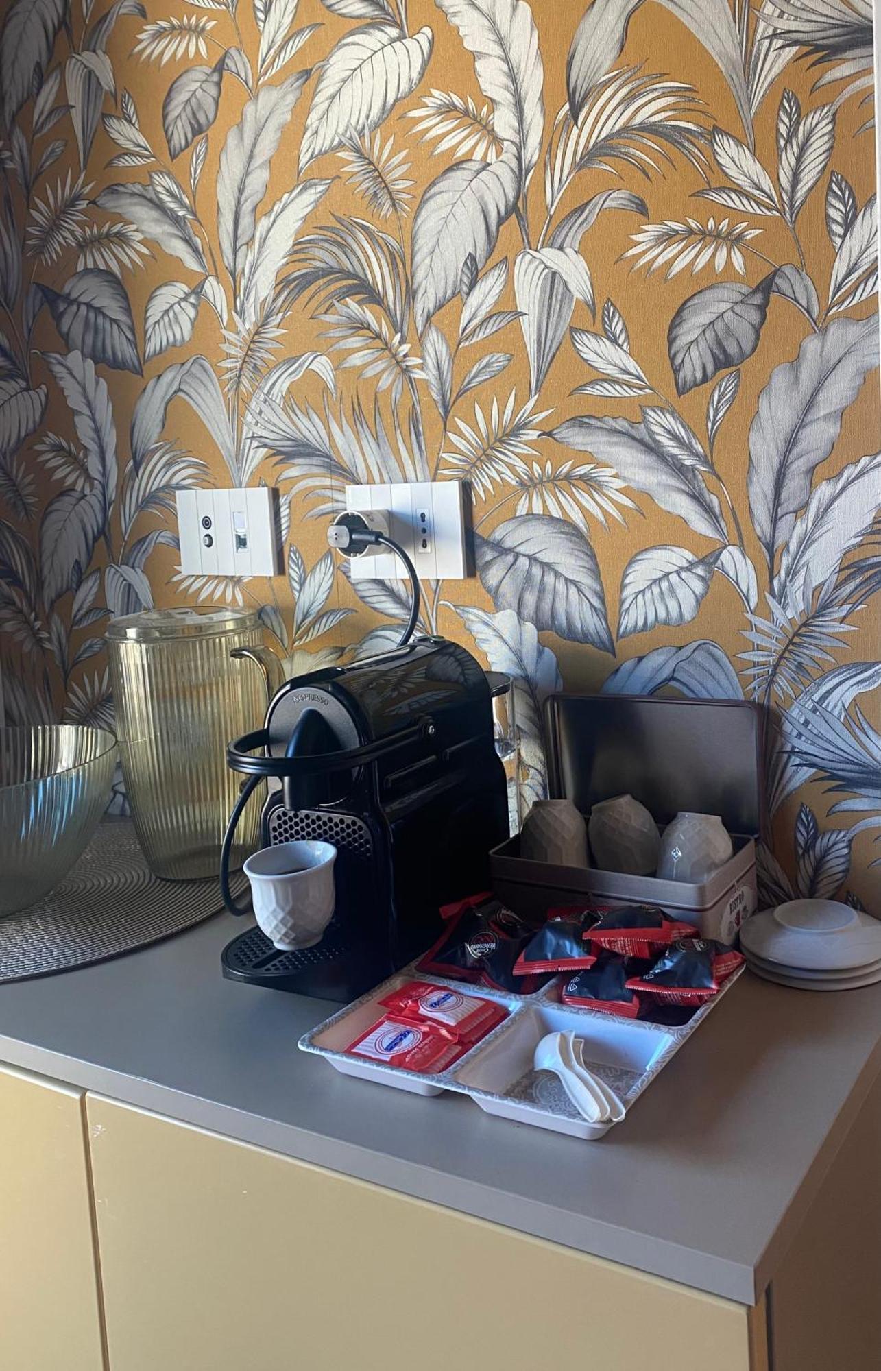 Casa Raffaela Hotell Marina Di Pisa Eksteriør bilde