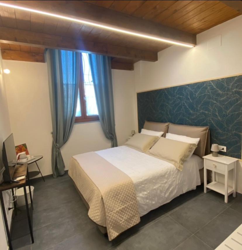 Casa Raffaela Hotell Marina Di Pisa Eksteriør bilde